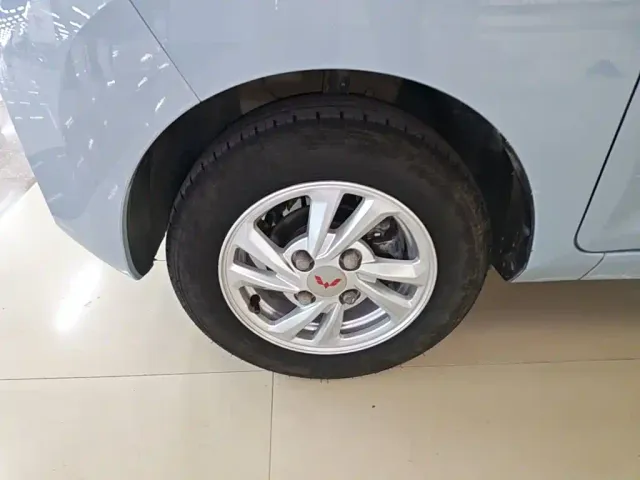 Wuling Hongguang Mini EV — Фото автомобиля 22