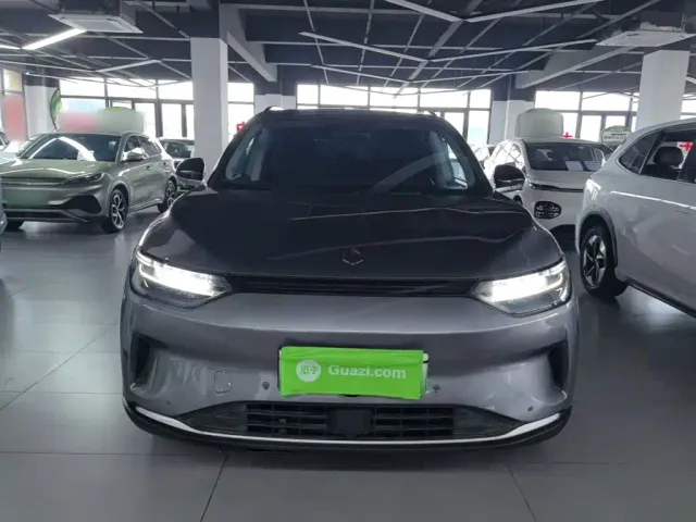 Leapmotor C11 — Фото автомобиля 2