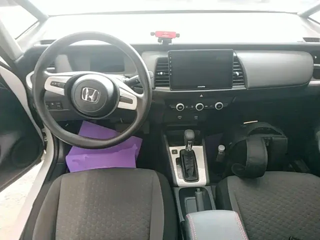Honda Fit — Фото автомобиля 5