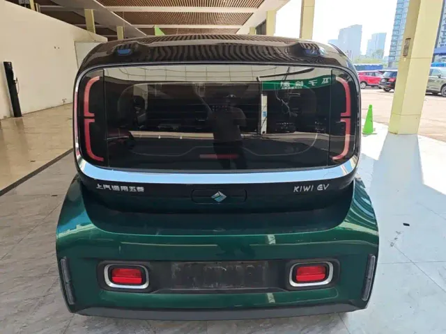 Baojun KiWi EV — Фото автомобиля 5