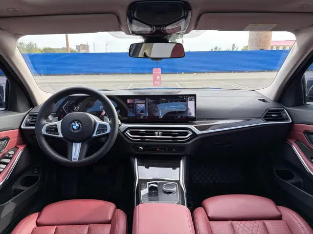 BMW 3 Series — Фото автомобиля 7