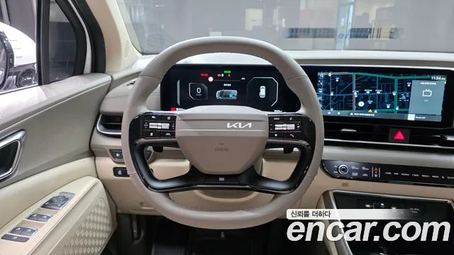 Kia Carnival Generation 4 — Фото автомобиля 14