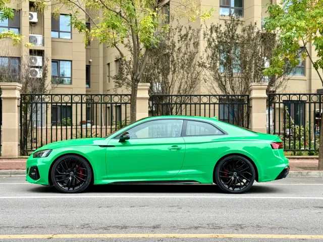 Audi RS 5 — Фото автомобиля 3
