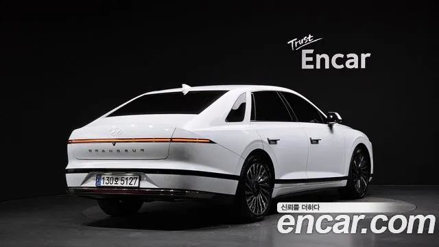 Hyundai Grandeur GN7 — Фото автомобиля 2