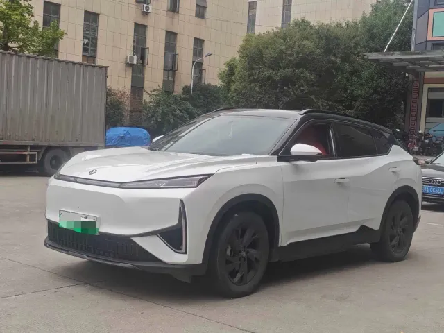 Фотография автомобиля — Dongfeng Fengshen L7