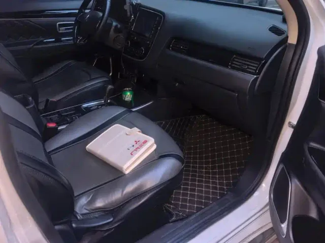 Mitsubishi Outlander — Фото автомобиля 8