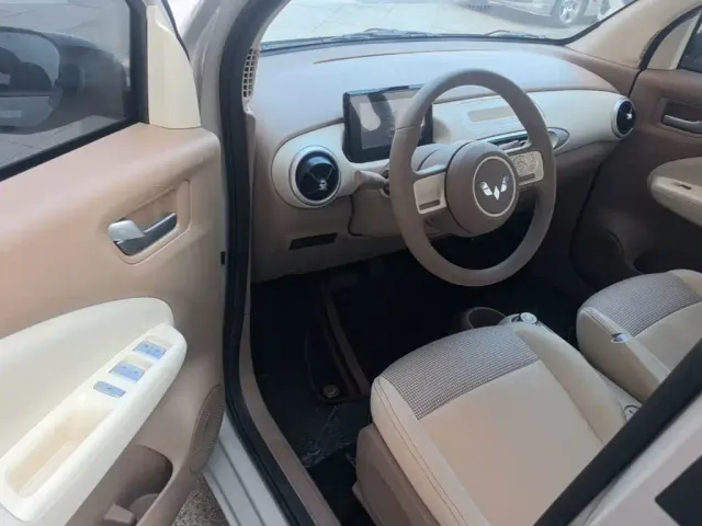 Wuling Hongguang Mini EV — Фото автомобиля 15