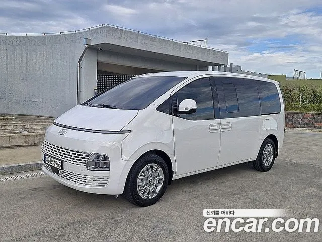 Hyundai Staria — Фото автомобиля 3