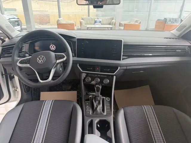 Volkswagen Sagitar — Фото автомобиля 9