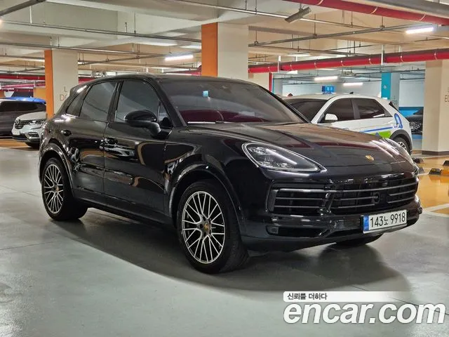 Porsche Cayenne — Фото автомобиля 4