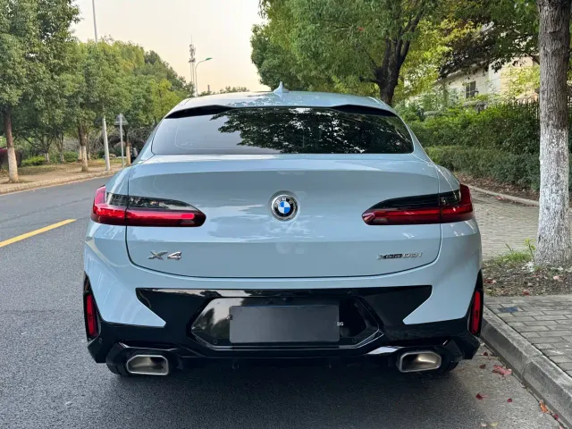 BMW X4 — Фото автомобиля 5