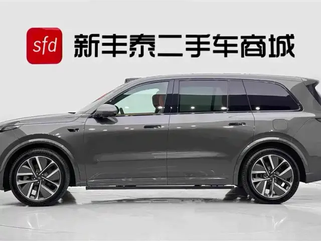 Li Auto L9 — Фото автомобиля 4