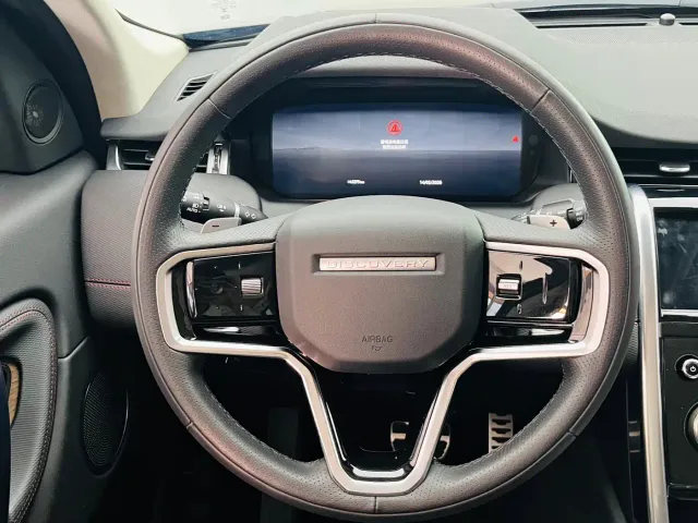 Land Rover Discovery Sport — Фото автомобиля 6