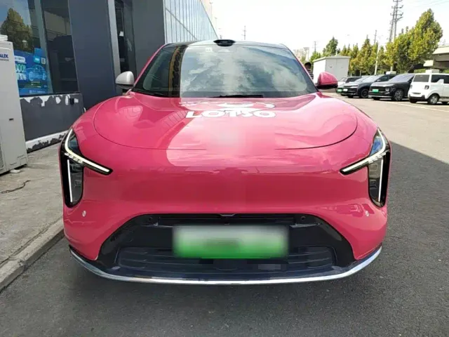 IM Motors LS6 — Фото автомобиля 2