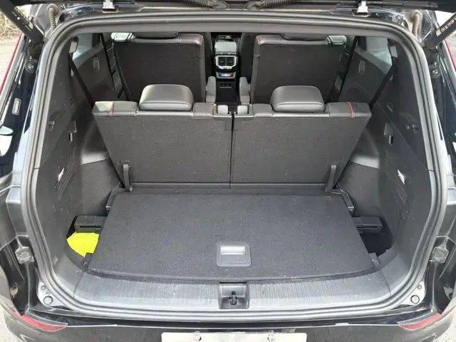 Volkswagen ID.6 X 2023 Ultimate Smart Long Range Edition — Фото автомобиля 6