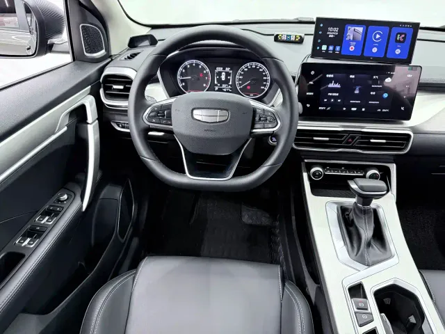 Geely Binyue — Фото автомобиля 7