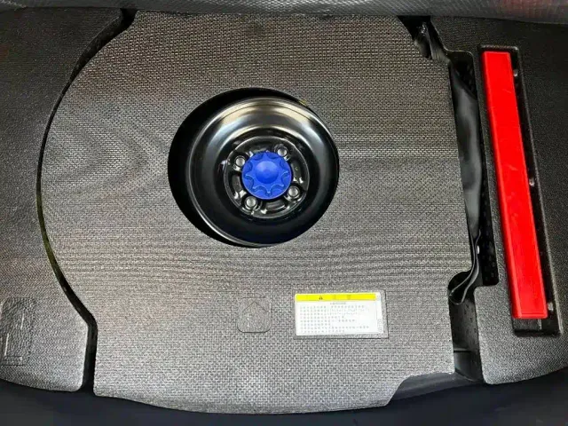 Toyota YARiS L Zhi Xuan — Фото автомобиля 9