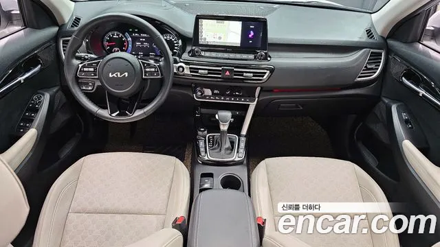 Kia Seltos Seltos Бензин 1.6 Turbo 4WD — Фото автомобиля 7