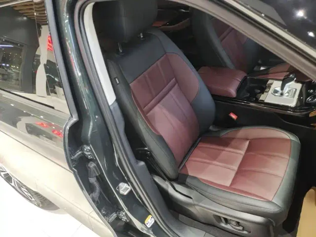 Land Rover Range Rover Evoque — Фото автомобиля 24
