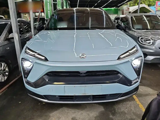 Nio ES6 — Фото автомобиля 2