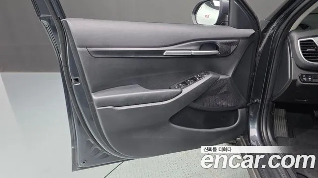 Kia Seltos — Фото автомобиля 13