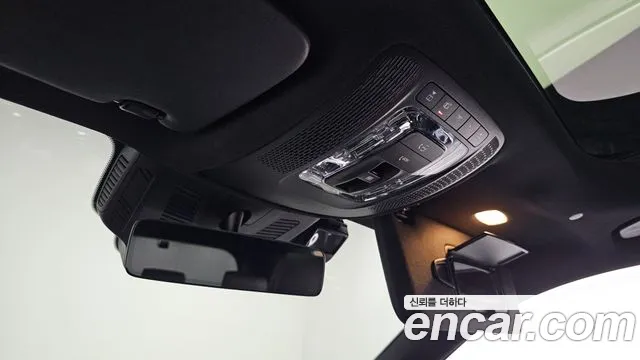 Mercedes-Benz GLB-Class — Фото автомобиля 16