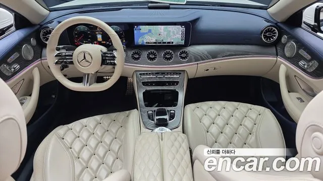 Mercedes-Benz E-Class — Фото автомобиля 7