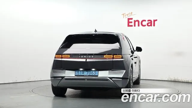 Hyundai Ioniq 5 — Фото автомобиля 4