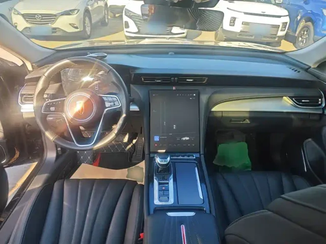 Hongqi H5 — Фото автомобиля 9