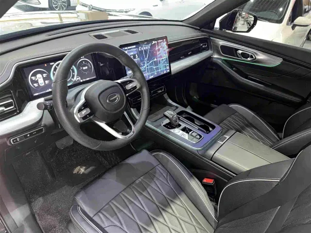 GAC Trumpchi GS8 — Фото автомобиля 11