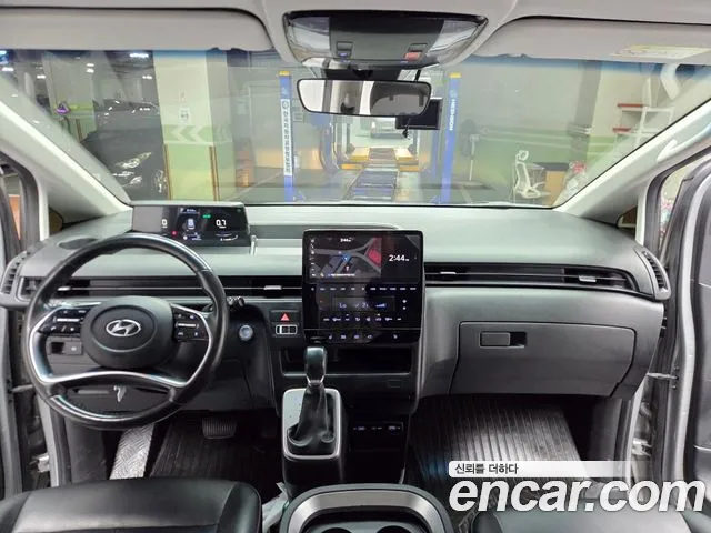 Hyundai Staria Staria Карго 5 мест — Фото автомобиля 13