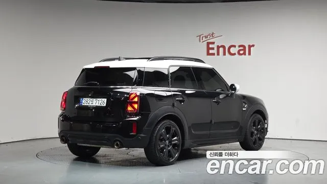 Mini Countryman — Фото автомобиля 2