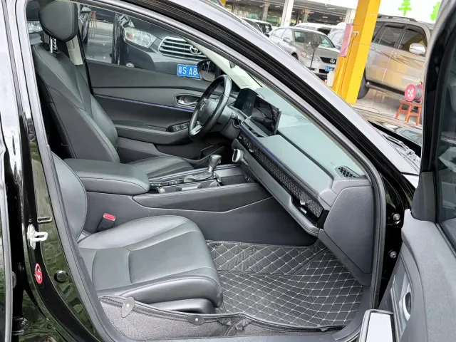 Honda Accord — Фото автомобиля 9