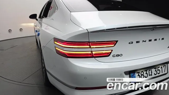 Genesis G80 Бензин 2.5 турбо AWD — Фото автомобиля 21