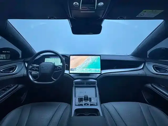BYD Seal 07 DM-i — Фото автомобиля 5