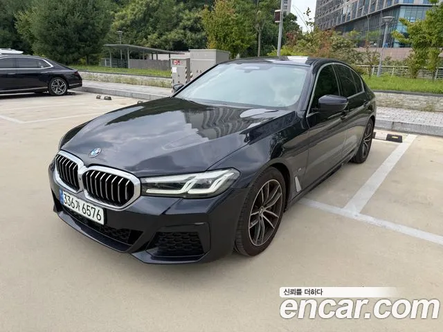 BMW 5 Series G30 — Фото автомобиля 2