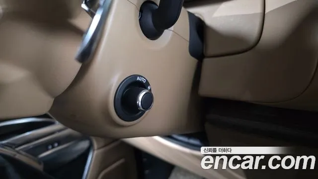 Land Rover Range Rover — Фото автомобиля 26