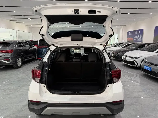Toyota YARiS L Zhi Xuan — Фото автомобиля 10
