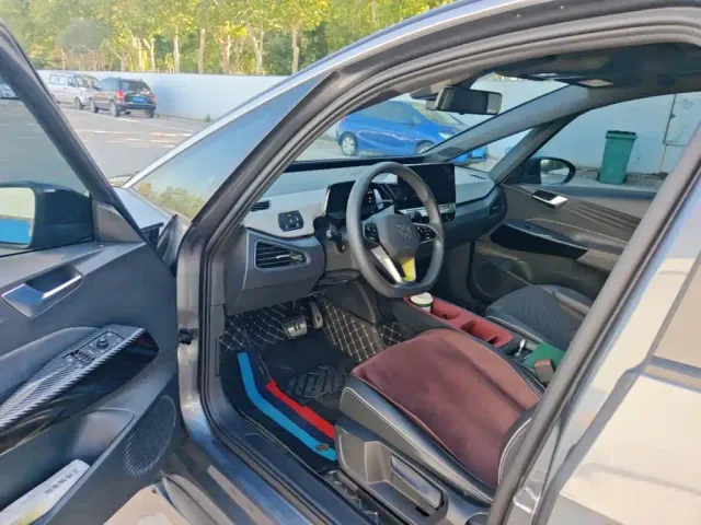Volkswagen ID.3 — Фото автомобиля 15
