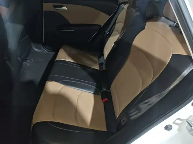 Chevrolet Monza — Фото автомобиля 16