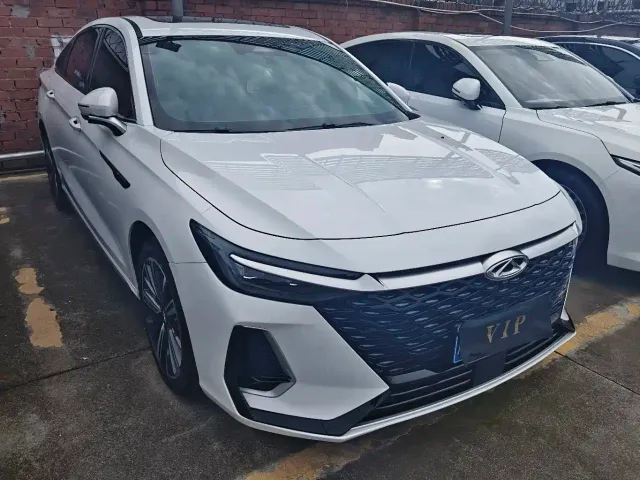 Chery Arrizo 8 — Фото автомобиля 3