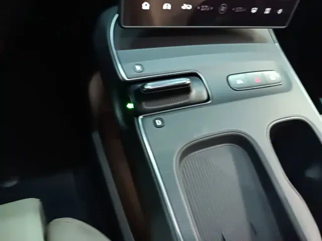 Nio ET5 Touring — Фото автомобиля 13