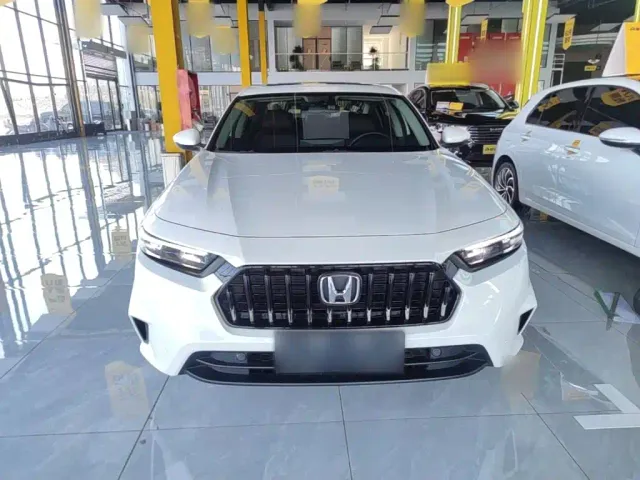 Honda Inspire — Фото автомобиля 2