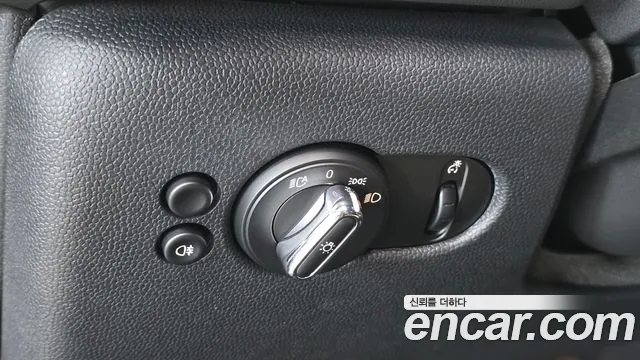 MINI Cooper — Фото автомобиля 21