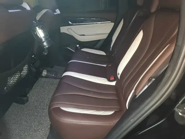 Geely Xingyue L — Фото автомобиля 14