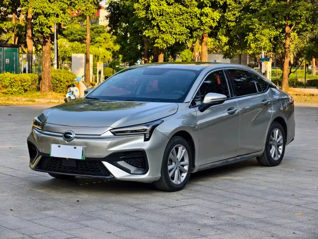 Фотография автомобиля — GAC Aion S