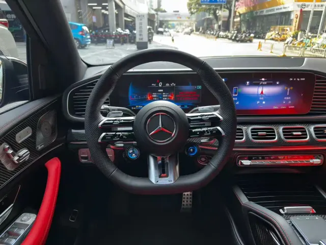 Mercedes-Benz GLE-Class AMG — Фото автомобиля 7