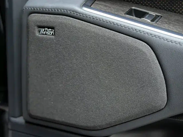 Lexus GX — Фото автомобиля 25