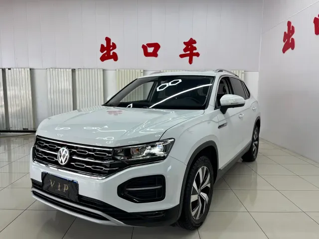 Фотография автомобиля — Volkswagen Tayron