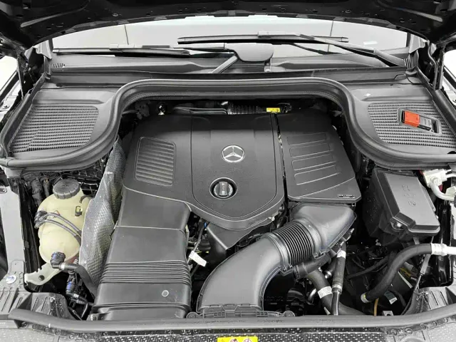 Mercedes-Benz GLE-Class — Фото автомобиля 8
